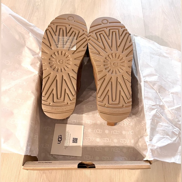❌SOLD❌ Ugg Ultra Mini Platform - Picture 7 of 9